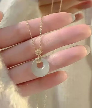 New Chinese-Style Peace Buckle Necklace for Women, Fashionable and Unique Chinese-Style Pendant, Gift for Best Friend, Girlfriend, or Mom